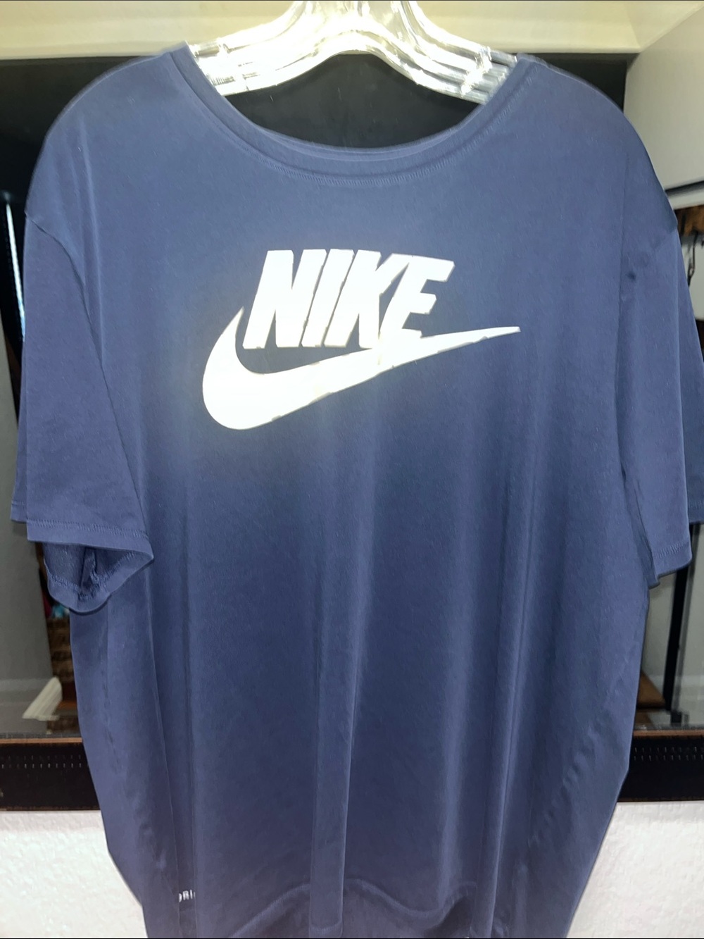 Nike Men's Navy and White Swoosh Short Sleeve Tee